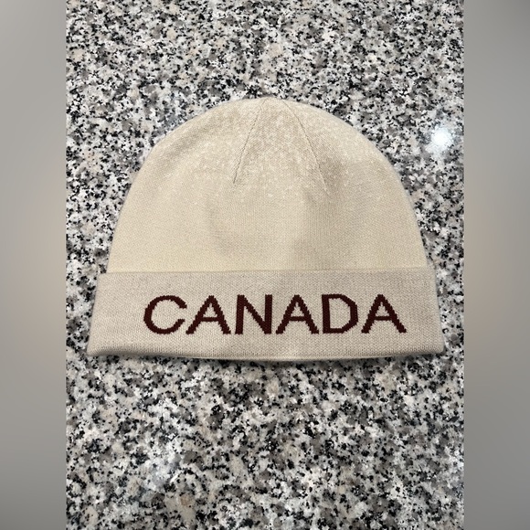 lululemon athletica Accessories - NWOT, Lululemon, Team Canada Hat 🇨🇦, RARE, In Classic Cream and Lululemon Red